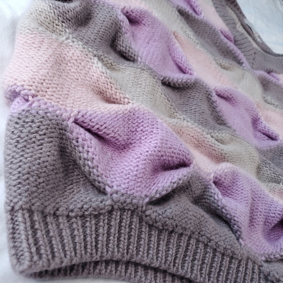 Heavyweight Vintage Wool Oversized Chunky Knit Pastel Sweater - Picture 5 of 16